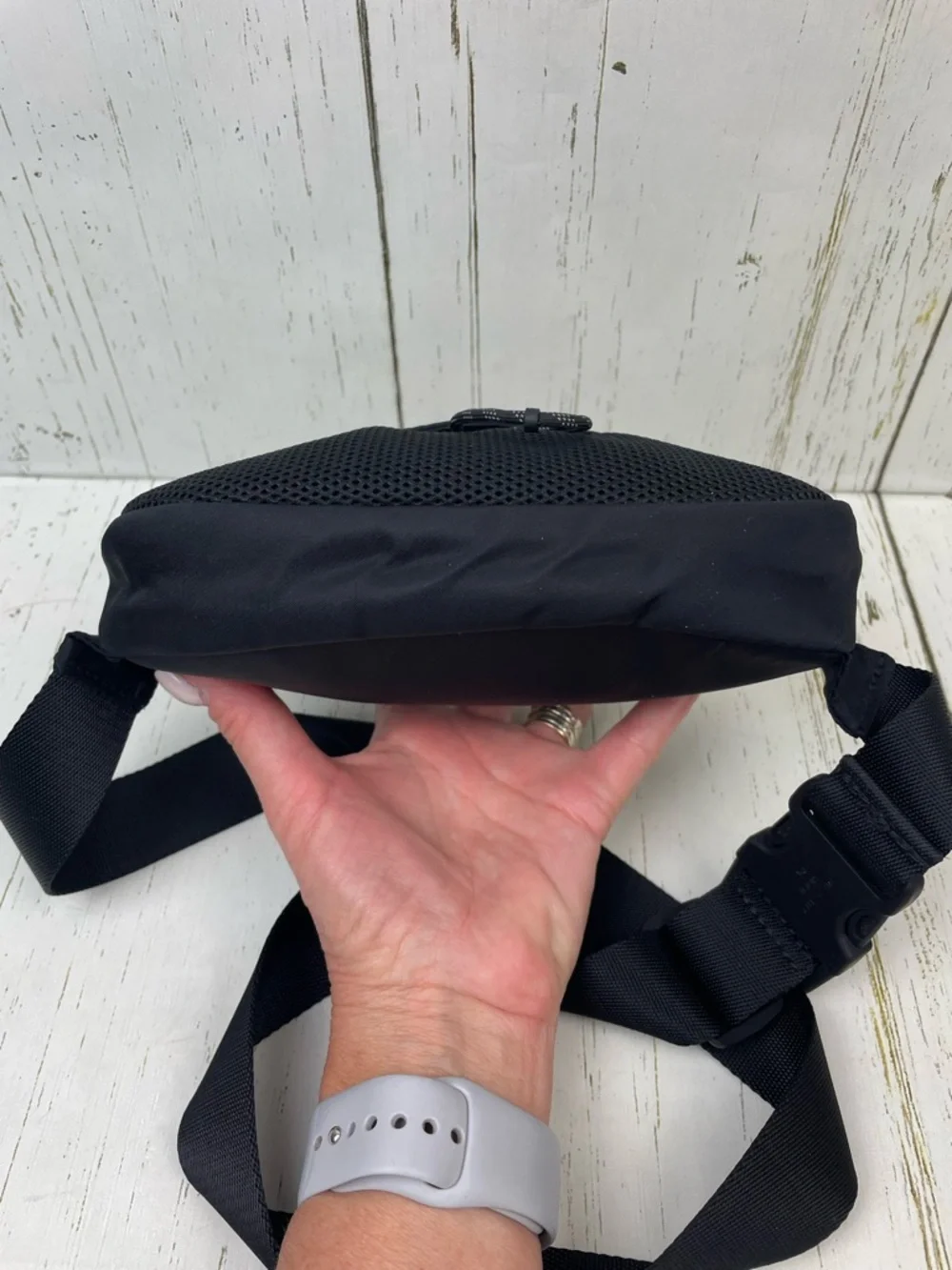 Lululemon Take It On Belt Bag *1L‎
